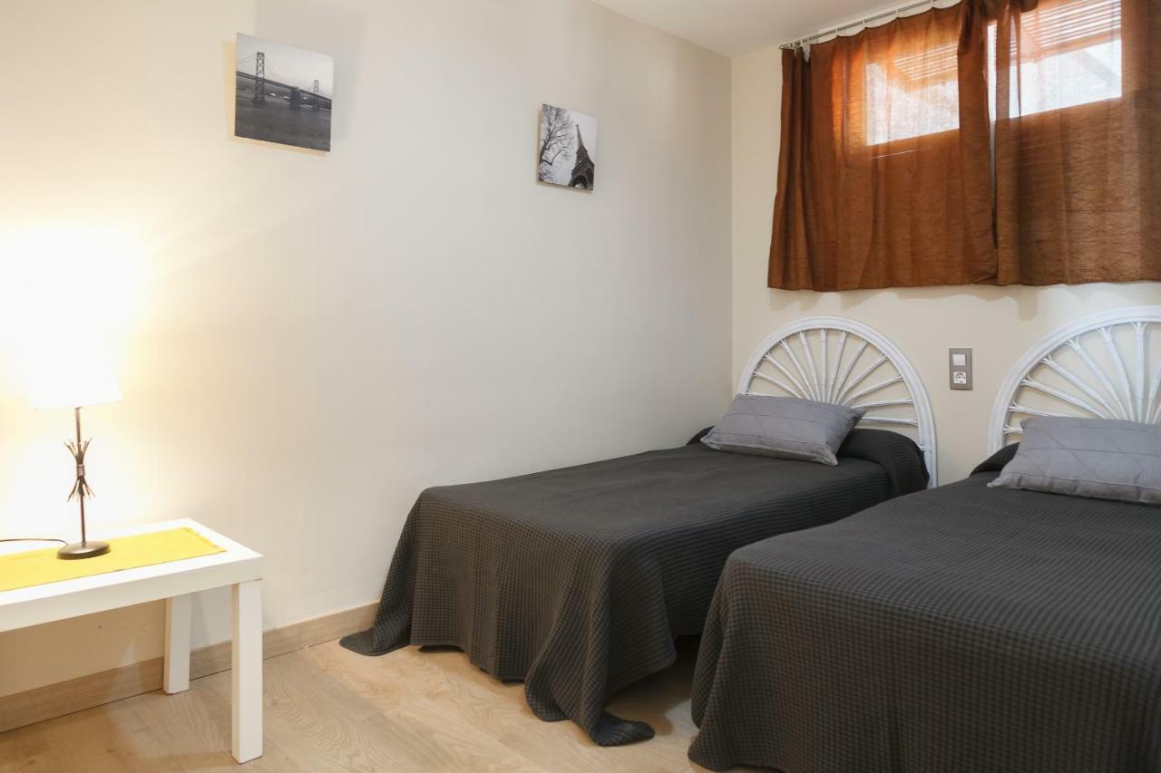 Uhc Acantilados Family Apartments Salou Kültér fotó