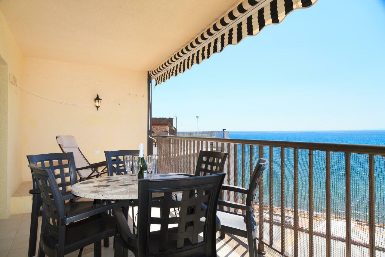 Uhc Acantilados Family Apartments Salou Kültér fotó